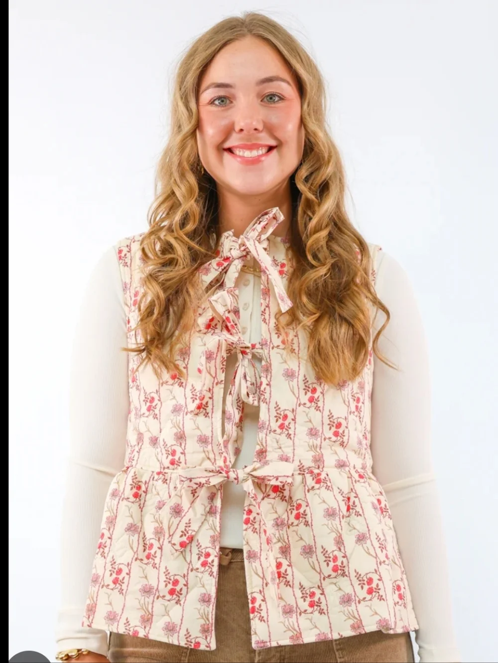 Umgee NWT Floral Tie-Front Ivory and Pink Quilted Vest Size Large